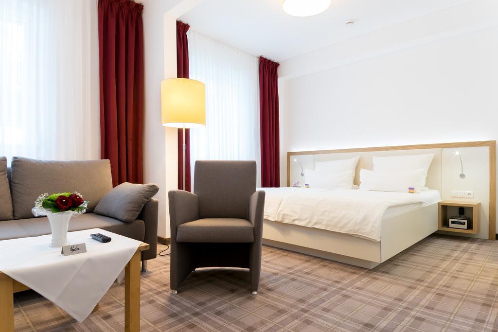 Hotel Zum Kuhhirten 3*